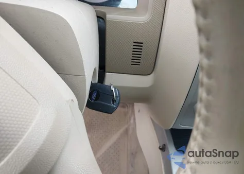 2011 Ford Escape Xlt из США, поврежденный, VIN 1FMCU0DG6BKB88308